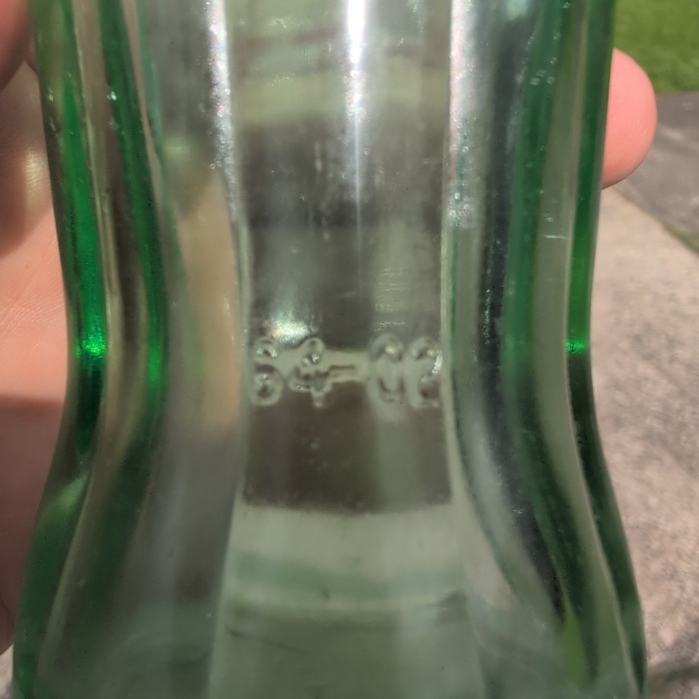 Vintage Coca-Cola 6.5 oz Glass Bottle Georgia Green Hobbleskirt Embossed Coke - Picture 3 of 3